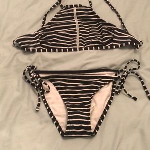NWT high neck bathing suit set